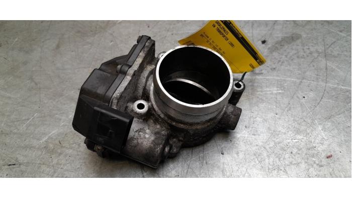 Usagé Boitier papillon Volkswagen Transporter T5 2.5 TDi Prix € 30,00 Règlement à la marge proposé par Poolman autodemontage
