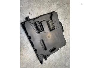 Begagnade Dator , karosskontroll (BCM) Renault Master III (MA/MB/MC/MD/MH/MF/MG/MH) 2.3 dCi 135 16V FWD Pris € 59,29 Inklusive moms erbjuds av Poolman autodemontage