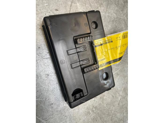 Używane Modul (rózne) Renault Master III (MA/MB/MC/MD/MH/MF/MG/MH) 2.3 dCi 135 16V FWD Cena € 47,19 Z VAT oferowane przez Poolman autodemontage