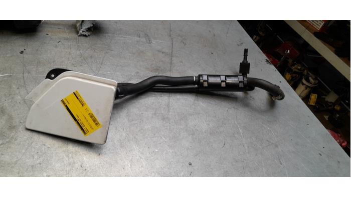 Gebrauchte Füllrohr adbluetank Renault Master III (MA/MB/MC/MD/MH/MF/MG/MH) 2.3 dCi 135 16V FWD Preis € 59,29 Mit Mehrwertsteuer angeboten von Poolman autodemontage