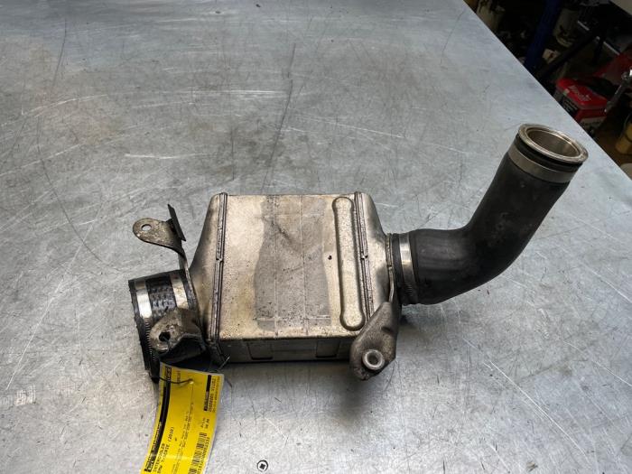 Usados Intercooler BMW 7 serie (F01/02/03/04) 750i,Li,LiS V8 32V Precio € 50,00 Norma de margen ofrecido por Poolman autodemontage