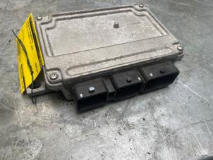 Engine management computer from a Citroën C4 Picasso (UD/UE/UF) 2.0 16V Autom. 2008
