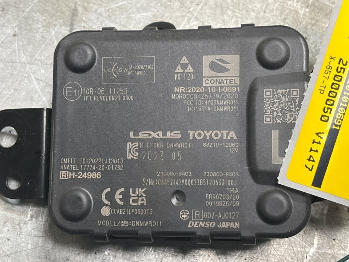 Begagnade Radarsensor Toyota Corolla (E21/EA1/EH1) 1.8 16V Hybrid 140 Pris € 150,00 Marginaltabell erbjuds av Poolman autodemontage