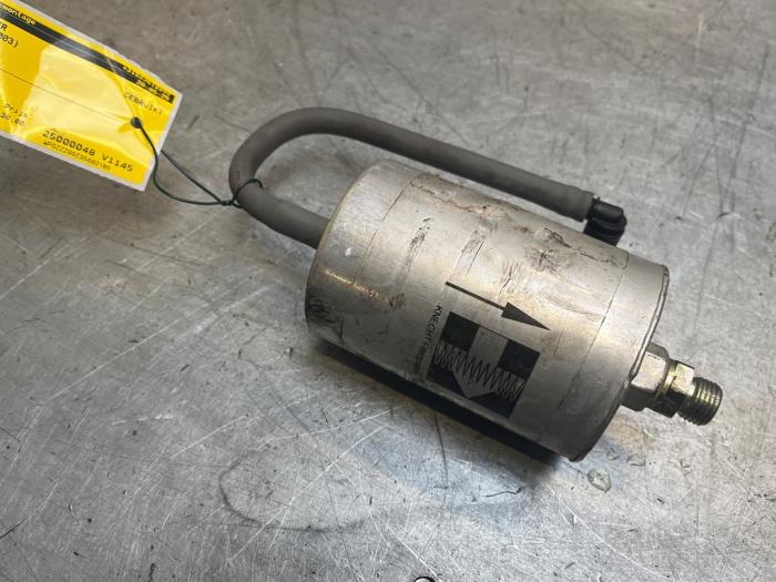 Begagnade Bränslefilter Porsche 911 (996) 3.6 Turbo 4 24V Pris € 30,00 Marginaltabell erbjuds av Poolman autodemontage