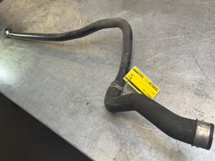 Gebrauchte Wasserrohr Porsche 911 (996) 3.6 Turbo 4 24V Preis € 50,00 Margenregelung angeboten von Poolman autodemontage