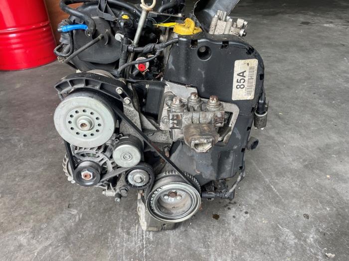 Engine from a Alfa Romeo MiTo (955) 1.4 16V 2011