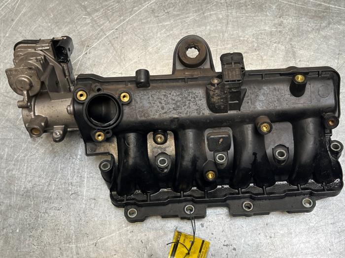 Gebrauchte Ansaugbrugge Fiat Doblo Cargo (263) 1.3 D Multijet Preis € 36,30 Mit Mehrwertsteuer angeboten von Poolman autodemontage