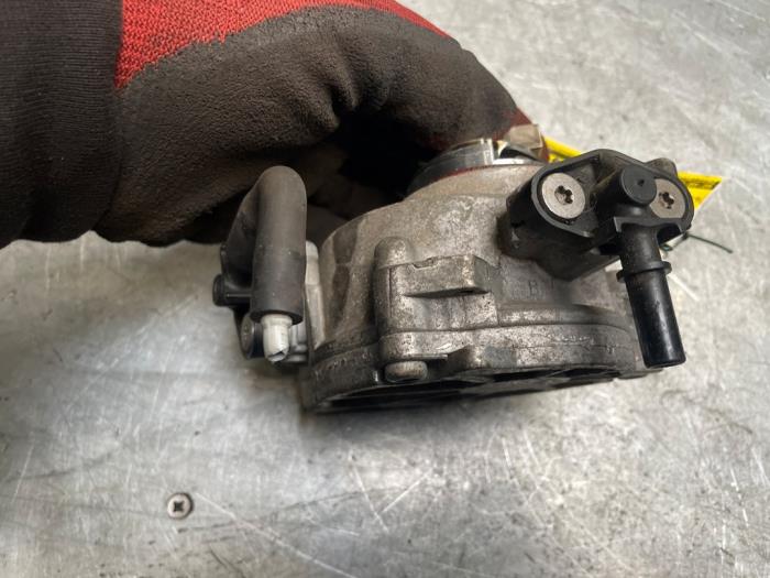 Usagé Pompe à vide (diesel) Ford Transit Connect (PJ2) 1.6 TDCi 16V 75 Prix € 36,30 Prix TTC proposé par Poolman autodemontage