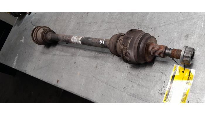 Gebrauchte Antriebswelle links hinten Mercedes ML III (166) 2.1 ML-250 CDI 16V BlueTEC 4-Matic Preis € 50,00 Margenregelung angeboten von Poolman autodemontage