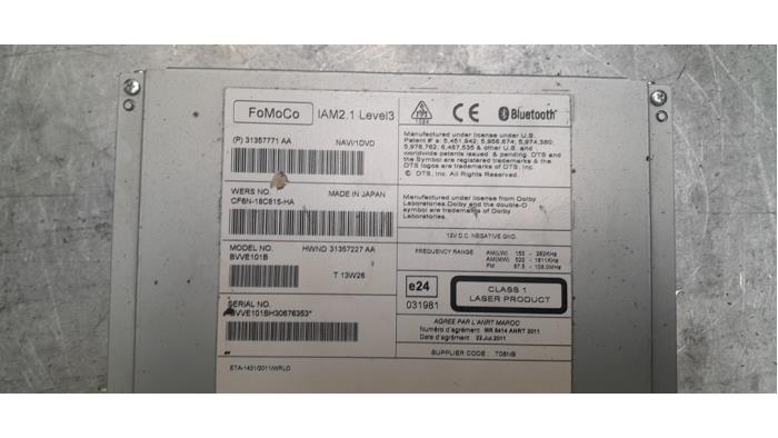 Lecteur CD d'un Volvo V60 I (FW/GW) 2.4 D6 20V Plug-in Hybrid AWD 2013