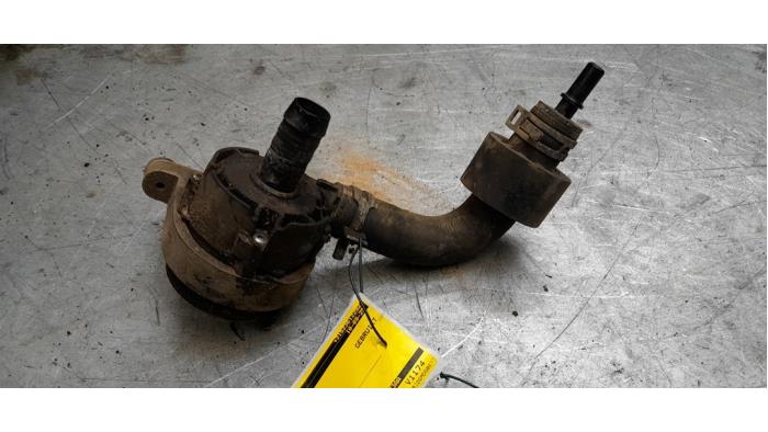 Begagnade Extra vattenpump Ford Ranger 2.0 Bi-TDCi 16V 4x4 Pris € 60,50 Inklusive moms erbjuds av Poolman autodemontage