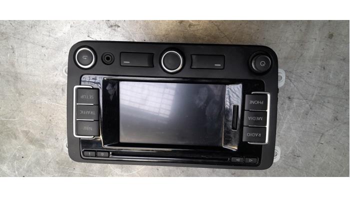 Używane Radio Seat Altea XL (5P5) 1.2 TSI Cena € 199,00 Procedura marży oferowane przez Poolman autodemontage