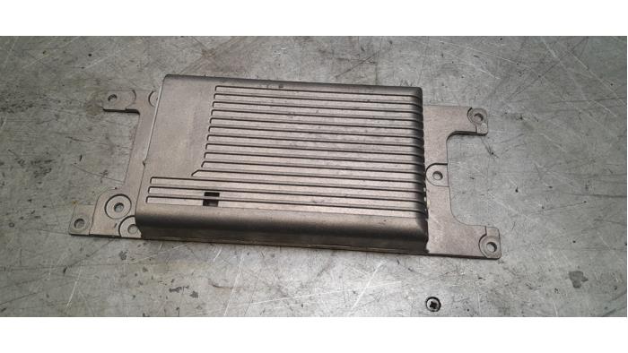 Begagnade Bluetooth-modul BMW X5 (E70) 4.8i V8 32V Pris € 100,00 Marginaltabell erbjuds av Poolman autodemontage