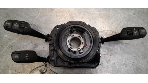 Usagé Commutateur combi colonne de direction BMW X5 (E70) 4.8i V8 32V Prix € 75,00 Règlement à la marge proposé par Poolman autodemontage