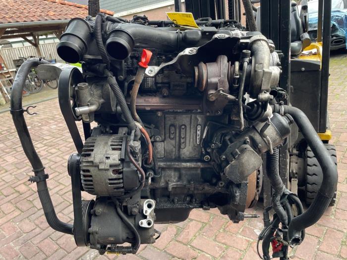 Used Engine Citroen Berlingo Cinqspace, Multispace 1.6 Hdi 16V 75 Price € 450,00 Margin scheme offered by Poolman autodemontage