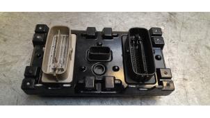 ABS Computer from a Lexus GS (..S19) 450h 3.5 V6 24V 2006