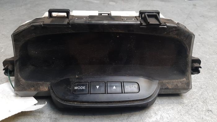 Begagnade Innerdisplay Toyota Land Cruiser (J12) 3.0 D-4D 16V Pris € 50,00 Marginaltabell erbjuds av Poolman autodemontage