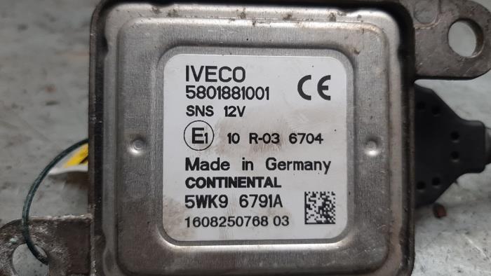 Usados Sensor Nox Iveco New Daily VI 35C18, 40C18, 50C18, 65C18, 70C18, 35S18 Precio € 119,79 IVA incluido ofrecido por Poolman autodemontage