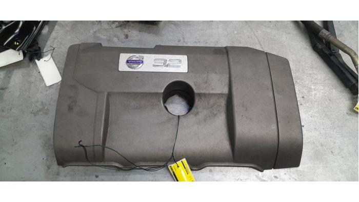 Used Engine cover Volvo XC90 I 3.2 24V Price € 30,00 Margin scheme offered by Poolman autodemontage