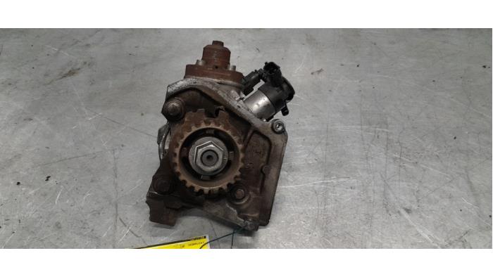 Begagnade Högtryckspump Peugeot Partner (GC/GF/GG/GJ/GK) 1.6 BlueHDi 100 Pris € 75,00 Marginaltabell erbjuds av Poolman autodemontage