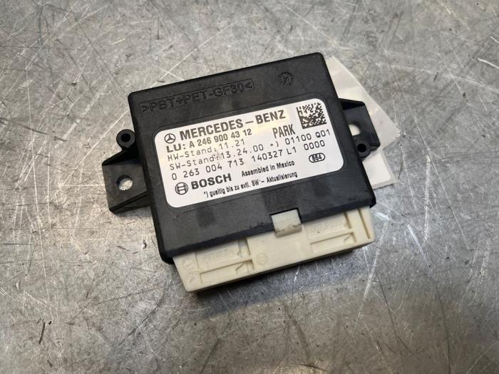 Begagnade PDC-modul Mercedes A (W176) 1.6 A-180 16V Pris € 30,00 Marginaltabell erbjuds av Poolman autodemontage