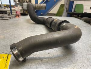Usagé Tuyau intercooler Jeep Grand Cherokee (WK/WK2) 3.0 CRD V6 24V Prix € 50,00 Règlement à la marge proposé par Poolman autodemontage
