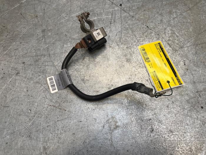 Begagnade Batterisensor Mercedes E (C207) E-350 CGI V6 24V Pris € 30,00 Marginaltabell erbjuds av Poolman autodemontage