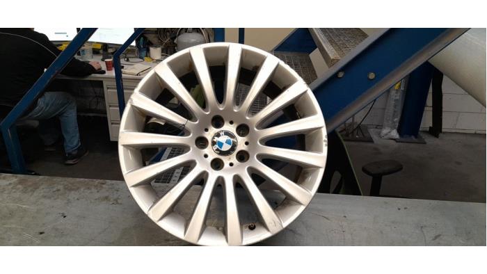 Używane Obrecz BMW 7 serie (F01/02/03/04) 750i,Li,LiS V8 32V Cena € 50,00 Procedura marży oferowane przez Poolman autodemontage