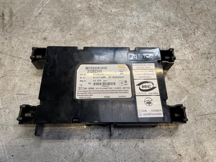 Begagnade Bluetooth-modul Volvo C30 (EK/MK) 1.6 D 16V Pris € 40,00 Marginaltabell erbjuds av Poolman autodemontage