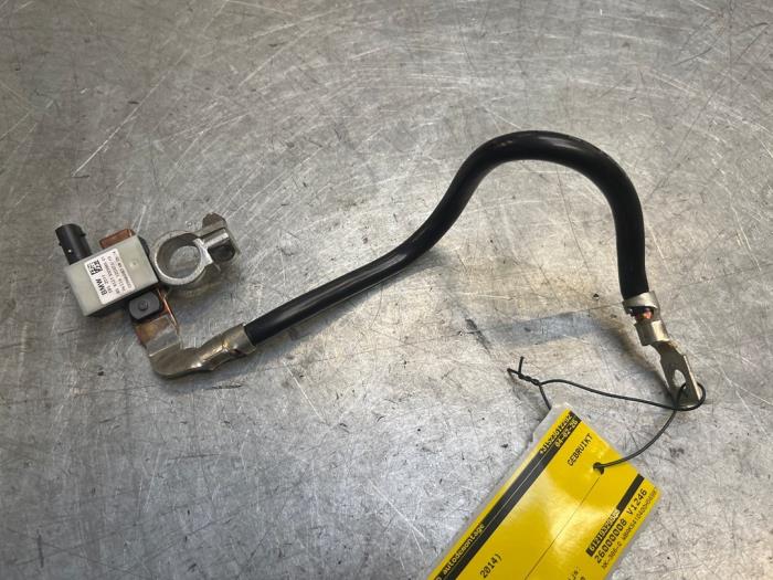 Gebrauchte Batteriepol BMW X5 (F15) xDrive 35d 3.0 24V Preis € 20,00 Margenregelung angeboten von Poolman autodemontage