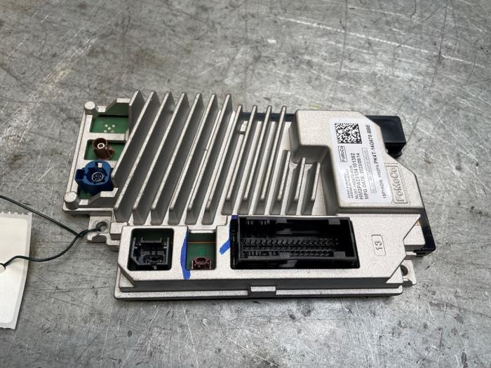 Usagé Module navigation Ford Transit 2.0 TDCi 16V Eco Blue mHEV 170 Prix € 181,50 Prix TTC proposé par Poolman autodemontage