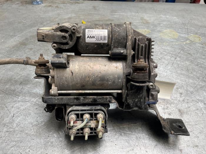 Begagnade Luftpump (fjädring) Mercedes ML III (166) 3.0 ML-350 BlueTEC V6 24V 4-Matic Pris € 250,00 Marginaltabell erbjuds av Poolman autodemontage