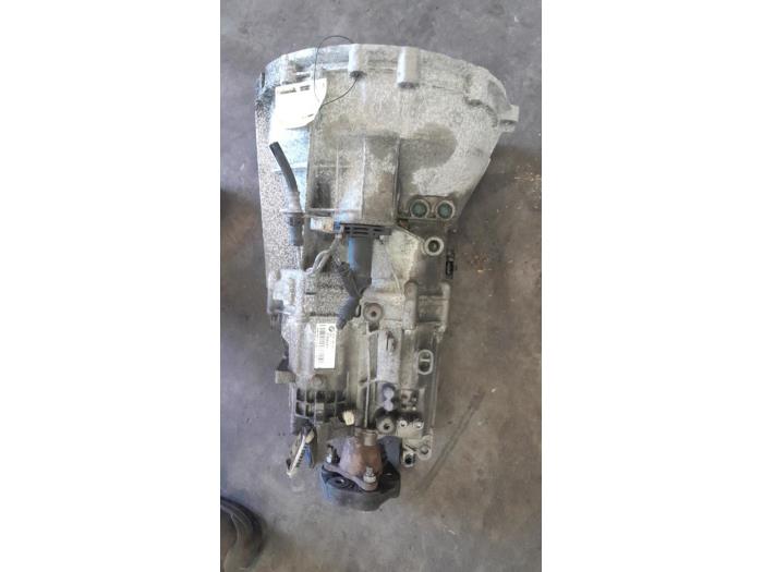 Getriebe BMW 1 serie (F20), 2011 / 2019 118d 2.0 16V, Fließheck, 4-tr, Diesel, 1.995cc, 105kW (143pk), RWD, N47D20C, 2011-07 / 2015-02, 1C11; 1C12 (Gebraucht)