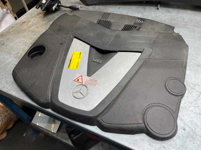 Gebrauchte Abdeckblech Motor Mercedes ML II (164/4JG) 3.0 ML-320 CDI 4-Matic V6 24V Preis € 40,00 Margenregelung angeboten von Poolman autodemontage