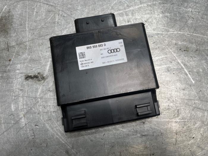 Używane DC/CD konwertor Audi A6 Allroad Quattro (C7) 3.0 TDI V6 24V Cena € 20,00 Procedura marży oferowane przez Poolman autodemontage