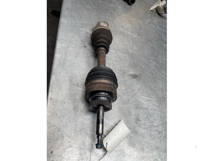Gebrauchte Antriebswelle rechts vorne Ssang Yong Rexton W 2.2 RX 220 E-XDI 16V 2WD Preis € 75,00 Margenregelung angeboten von Poolman autodemontage
