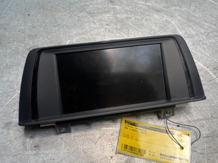 Begagnade Innerdisplay BMW 1 serie (F20) 116d 2.0 16V Pris € 75,00 Marginaltabell erbjuds av Poolman autodemontage