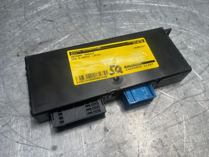 Używane Modul gateway BMW 5 serie (F10) 520d xDrive 16V Cena € 50,00 Procedura marży oferowane przez Poolman autodemontage