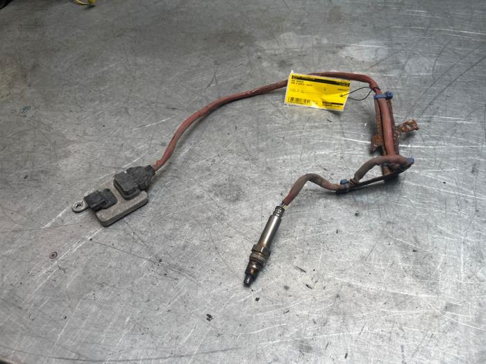 Used Nox sensor BMW 5 serie (F10) 520d xDrive 16V Price € 50,00 Margin scheme offered by Poolman autodemontage