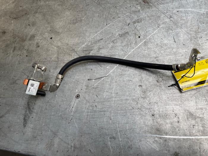 Begagnade Batterisensor BMW 3 serie (G20) 320e 2.0 TwinPower Turbo 16V Pris € 20,00 Marginaltabell erbjuds av Poolman autodemontage