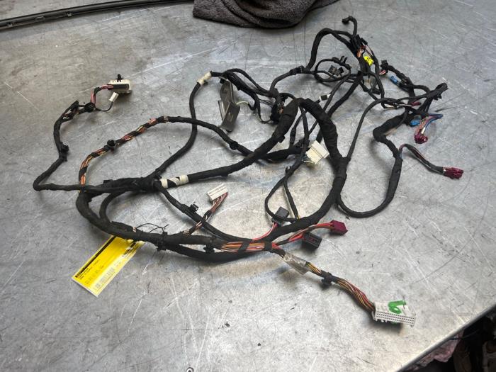 Begagnade Kablage BMW 3 serie (G20) 320e 2.0 TwinPower Turbo 16V Pris € 50,00 Marginaltabell erbjuds av Poolman autodemontage
