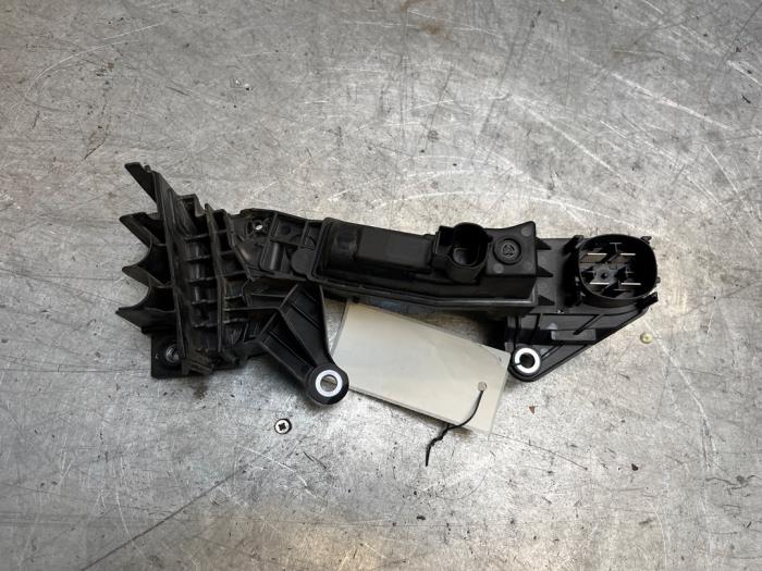 Stromverteiler BMW 3 serie (G20), 2018 320e 2.0 TwinPower Turbo 16V, Limousine, 4-tr, Elektrisch Benzin, 1.998cc, 120kW (163pk), RWD, B48B20A; GC1, 2020-07, 5Y90; 5Y91; 5Y98; 18FS (Gebraucht)