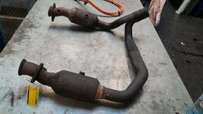 Usagé Catalyseur Dodge Ram 1500 (DS/DJ/D2) 4.7 V8 1500 4x4 Prix € 350,00 Règlement à la marge proposé par Poolman autodemontage