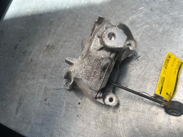 Used Engine mount Audi A5 Sportback (F5A/F5F) 2.0 40 TFSI Mild Hybrid 16V Price € 40,00 Margin scheme offered by Poolman autodemontage