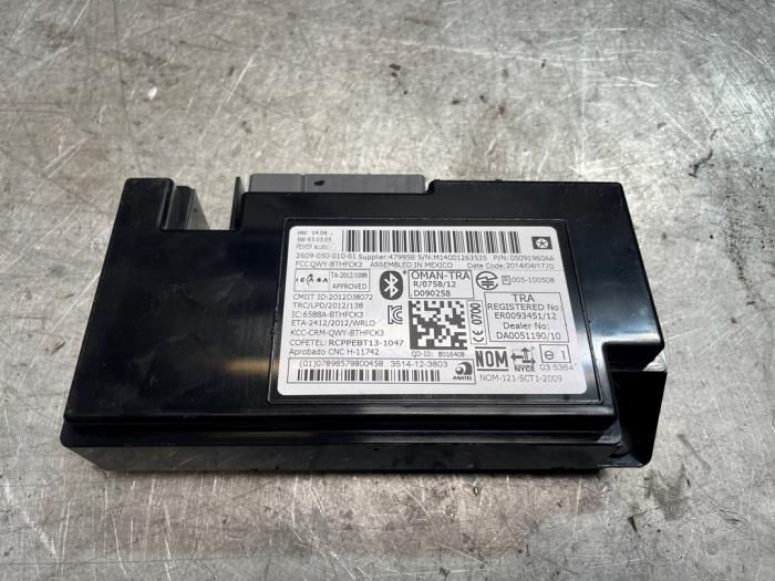 Usagé Module Bluetooth Chrysler Voyager/Grand Voyager (RT) 3.6 V6 Autom. Prix € 50,00 Règlement à la marge proposé par Poolman autodemontage
