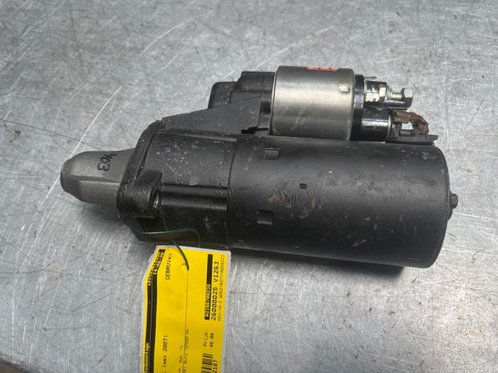 Begagnade Startmotor Mercedes CL (216) 5.5 CL-550 V8 32V Pris € 40,00 Marginaltabell erbjuds av Poolman autodemontage