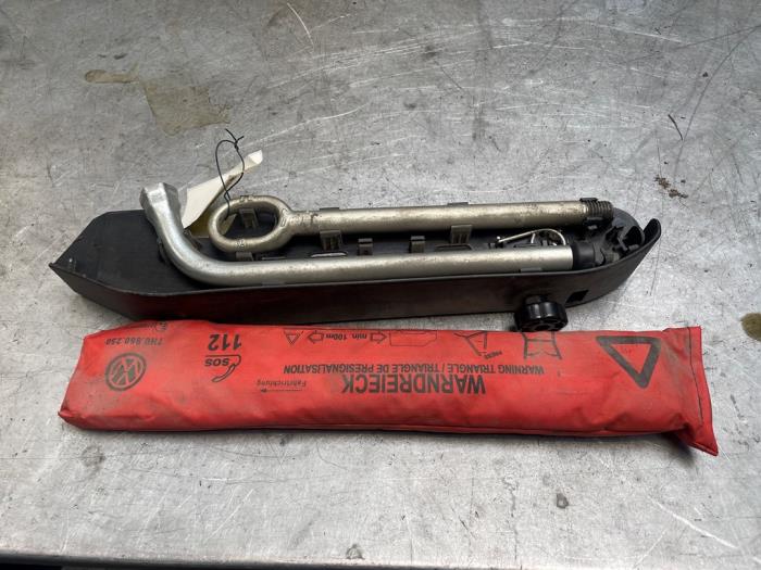 Car tool kit
