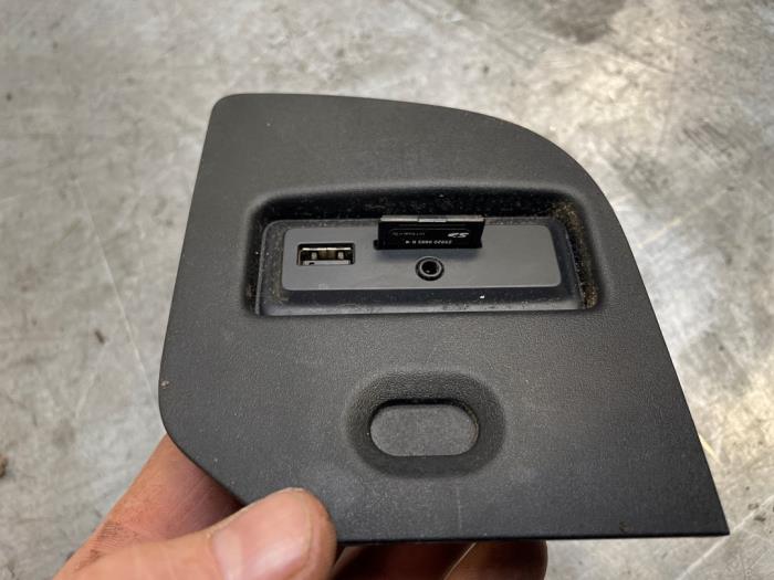 Seat belt warning relay