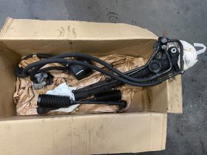 Used Electric power steering servo kit (complete) Iveco New Daily IV 35C14V, C14V/P, S14C, S14C/P, S14V, S14V/P Price € 121,00 Inclusive VAT offered by Poolman autodemontage
