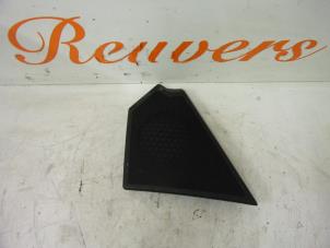 Usados Tapa de altavoz Renault Avantime (DE0) 3.0 V6 24V Precio de solicitud ofrecido por Autorecycling Reuvers B.V.